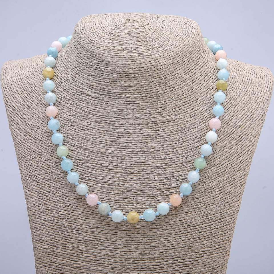 Naszyjnik z naturalnego morganitu, gładkie kulki, średnica 8 mm, długość 45 cm +