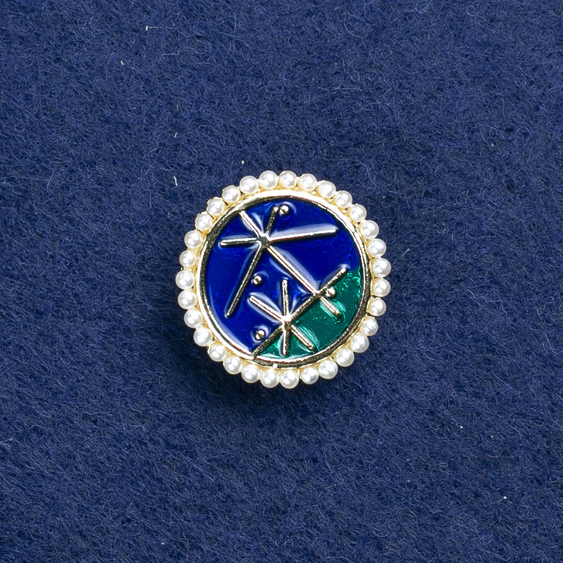 Broszka „Gwiazdozbiór” w złocistym metalu, emalii i koralikach 18 mm +