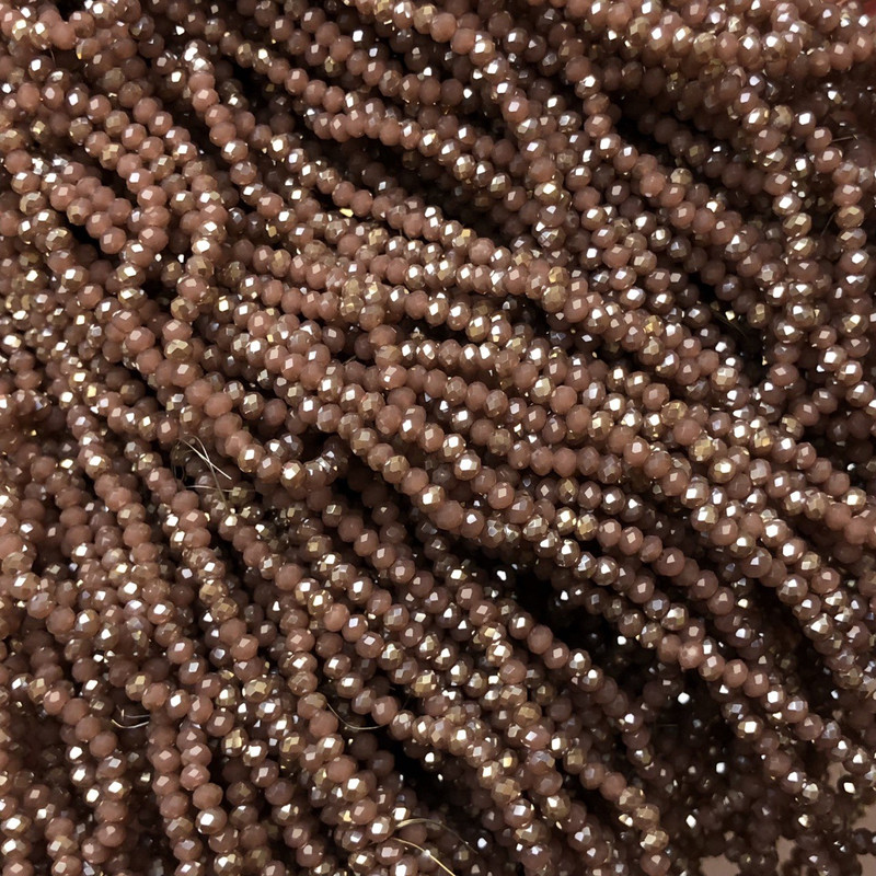 Koraliki czeskiego kryształu na nici, frezowane matowe z powłoką napylaną, fasetowany rondel o średnicy 3×2,5 mm +/-; długość 36–38 cm +