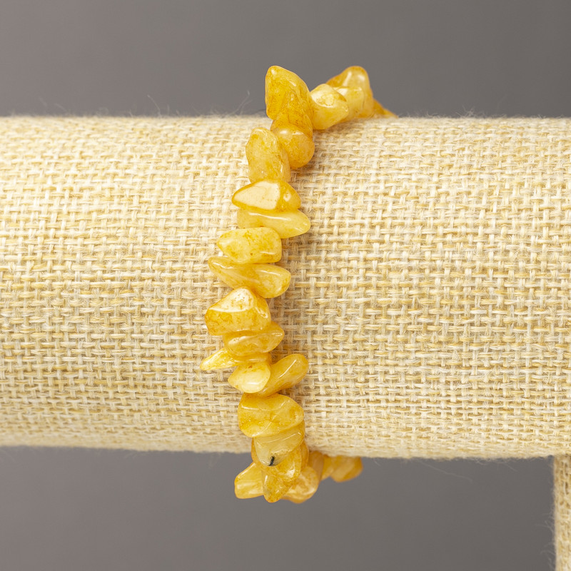 Bransoletka na gumce z tonowanego kwarcu — drobiny, średnica ok. 6 mm