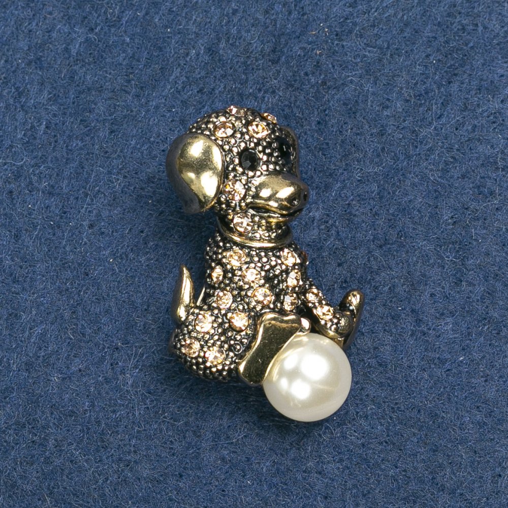 Broszka «Szczeniak z piłką» 3,5×2 cm, kolor metalu: czernione złoto