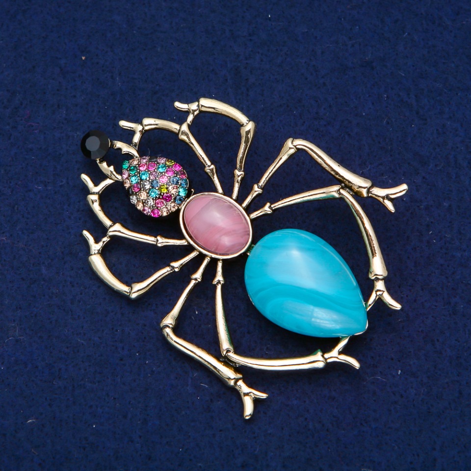 Broszka «Mrówka» z metalem złocistym 72×57 mm +