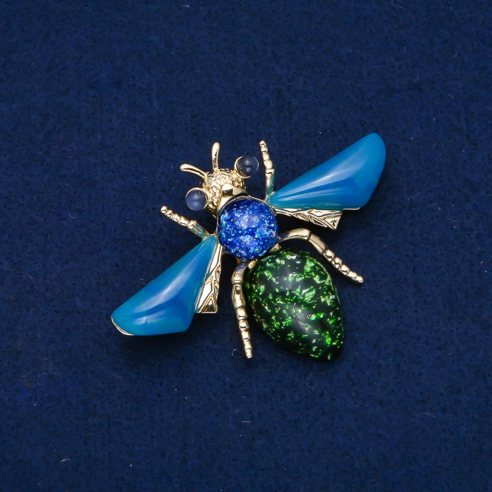 Broszka Motyl złoty metal 47×62 mm +