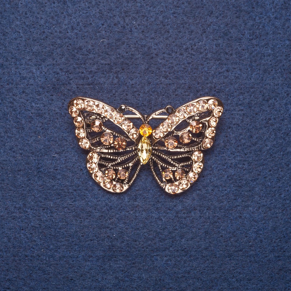Broszka „Motyl” w złocistych kryształach, kolor metalu: złoto, 4,5×3 cm