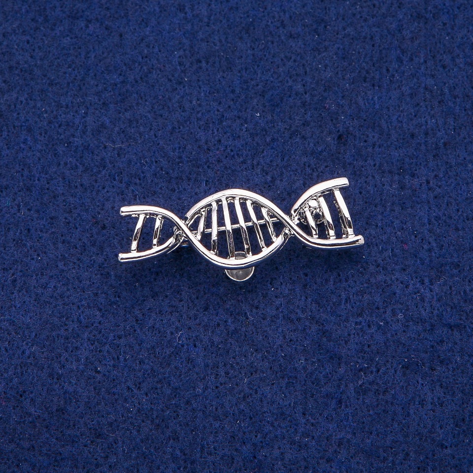 Broszka Spirala DNA 13×40 mm, srebrzysty metal