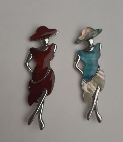 Broszka i wisiorek Dama z perłą macierzystą i chalcedonem 80×30 mm +