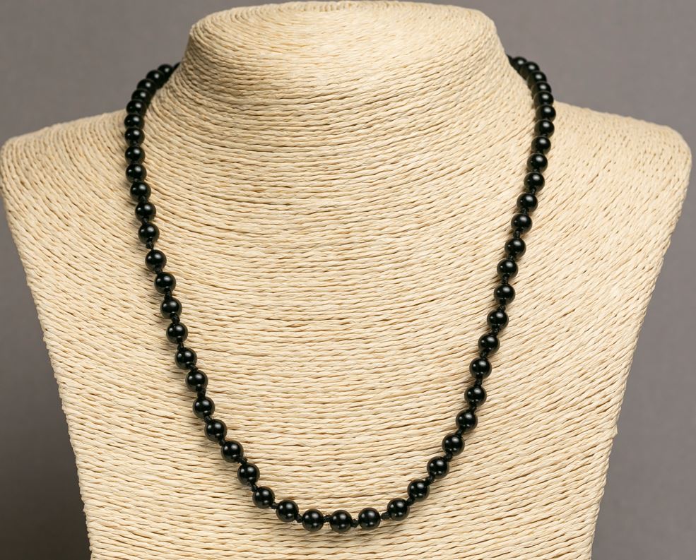 Naszyjnik z agatu, gładkie kulki, średnica 6 mm, długość 47–50 cm