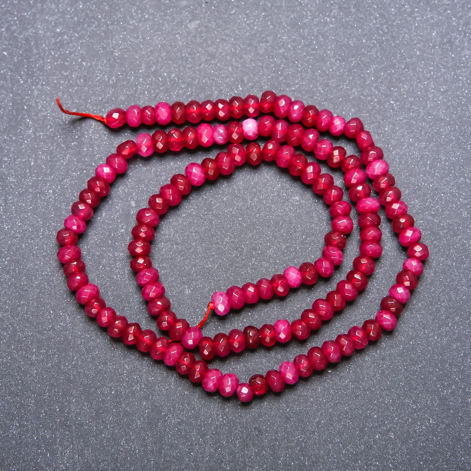 Koraliki z turmalinu syntetycznego – fasetowany rondel, średnica 4×3 mm, na nitce, długość 38 cm