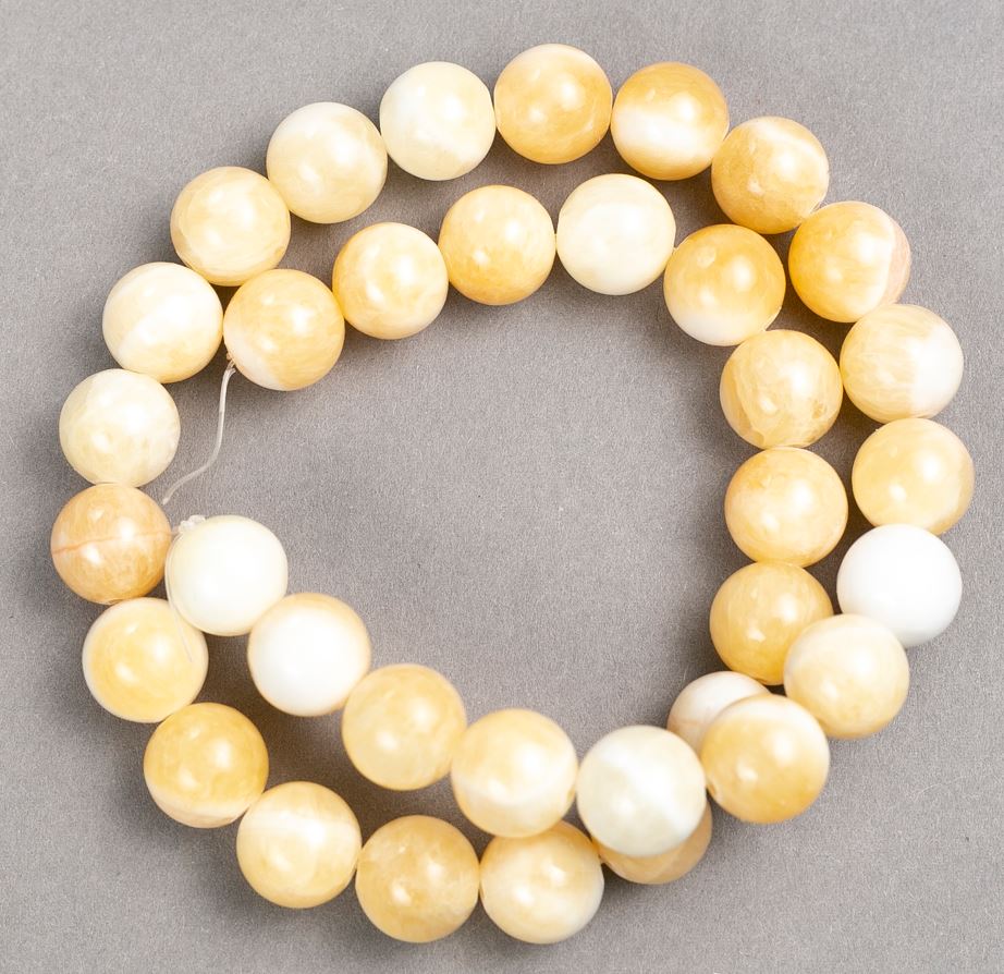 Koraliki na żyłce Perłowy połysk (sztuczny akryl) gładka kulka, średnica 12,5 mm, długość 39 cm+