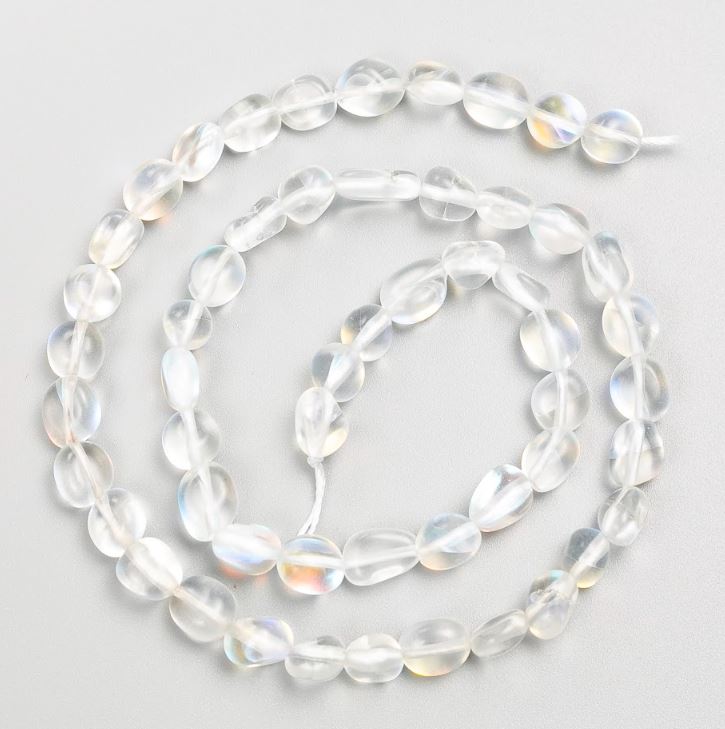 Koraliki na nitce z opalowego szkła galetowane, średnica 6×7 mm, długość 40 cm