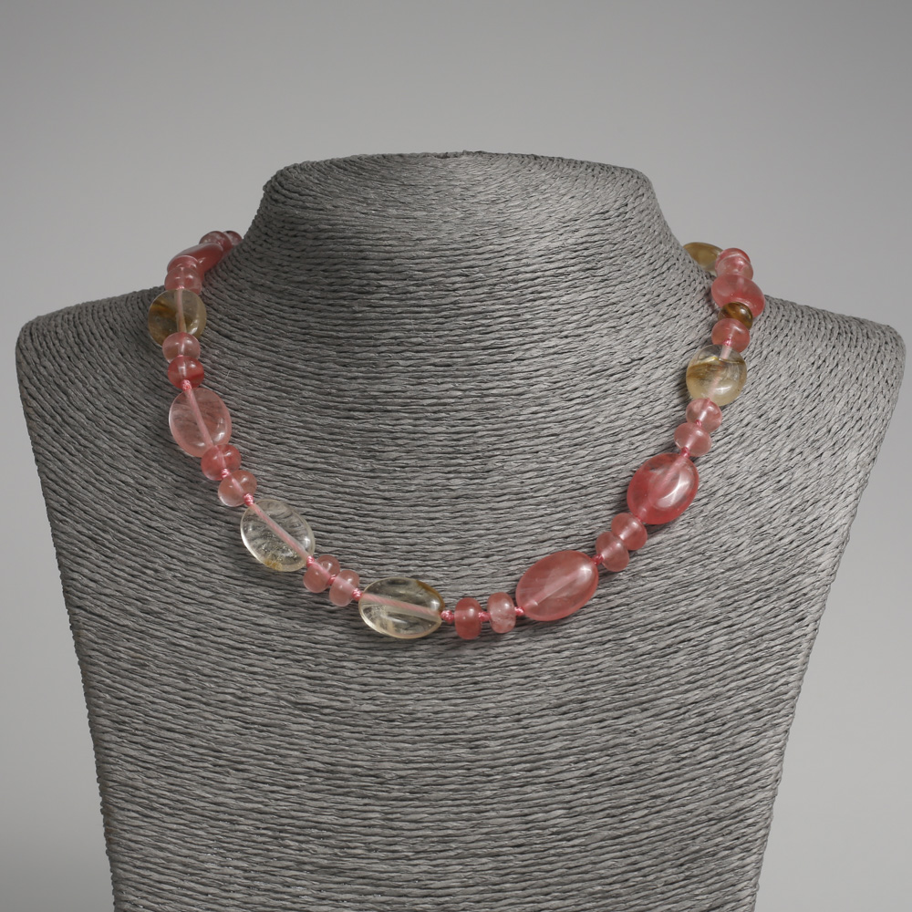 Naszyjnik z naturalnego chalcedonu, płaski owal, średnica 13×18 mm, rondele 9×6 mm, długość 45 cm