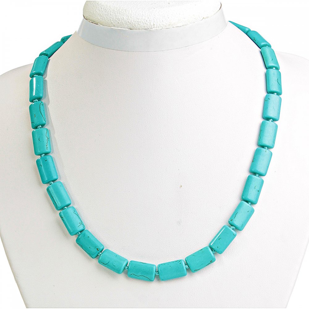 Naszyjnik z turkusem z żyłkami, prostokątny o wymiarach 10×15 mm, długość 48 cm