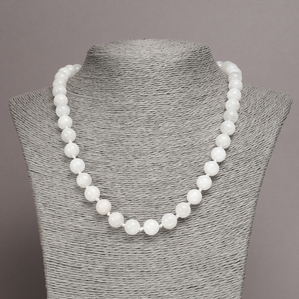 Naszyjnik z naturalnego kamienia adularu – gładkie kulki, średnica 10 mm, długość około 45 cm