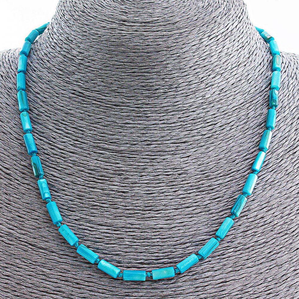 Naszyjnik z błękitnej masy perłowej w formie tubek 8×4 mm, długość 45 cm