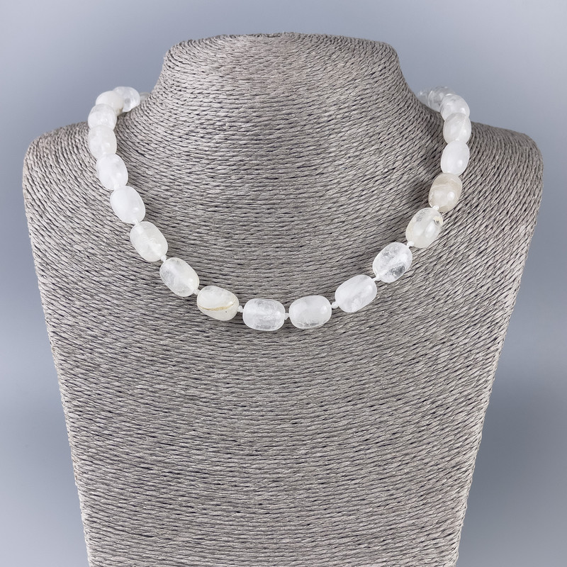 Naszyjnik z górskiego kryształu o kształcie baryłki, średnica 14x10 mm, długość 47 cm