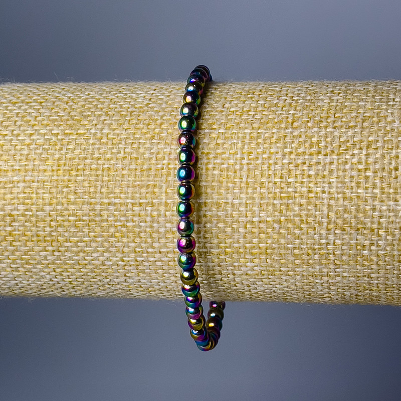 Bransoletka z hematitu – gładka kulka, średnica 4 mm, długość 18 cm (elastyczna) z odcieniem benzynowym