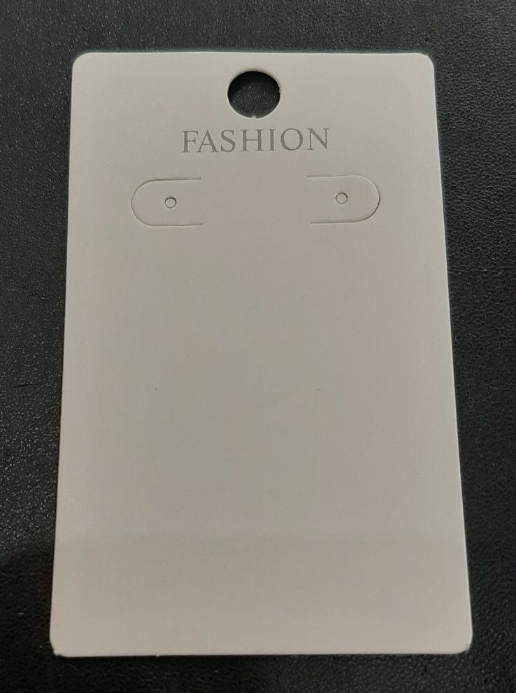 Planszetka pod kolczyki 7,5×4,5 cm karton