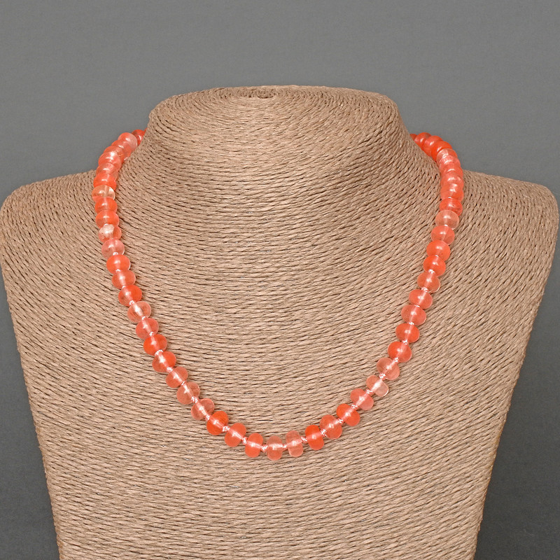 Naszyjnik z chalcedonu, naturalny kamień, gładkie rondelki, średnica 8×5 mm, długość 46 cm