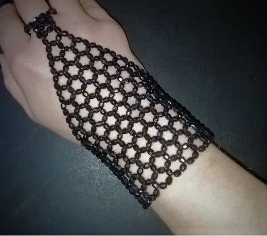 Bransoletka Pan'je z koralikami agatowymi na gumce